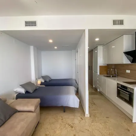 Apartamento Vista Al Mar, Wifi, Terraza Y Piscina *